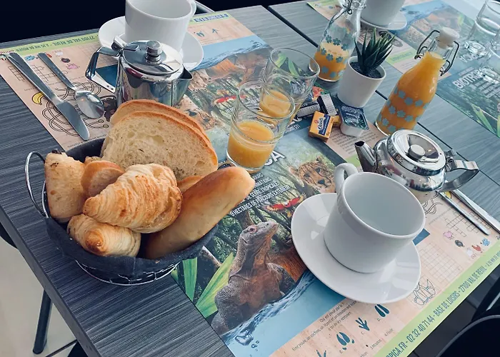 Vieille Tour 2* Rouen