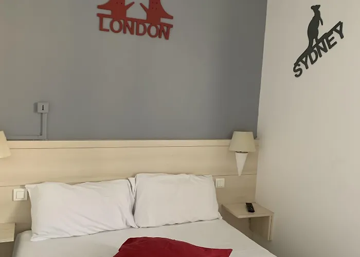 Vieille Tour Hotel Rouen